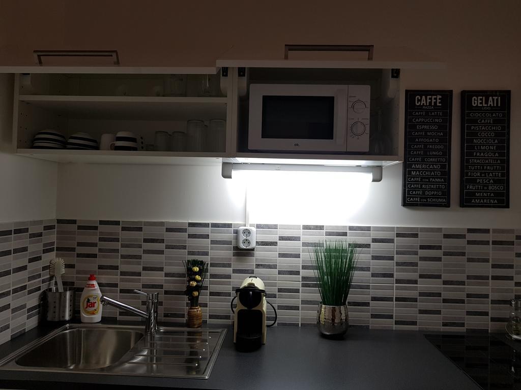 Kst Apartman Apartment Budapest Ngoại thất bức ảnh
