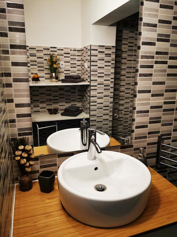 Kst Apartman Apartment Budapest Ngoại thất bức ảnh
