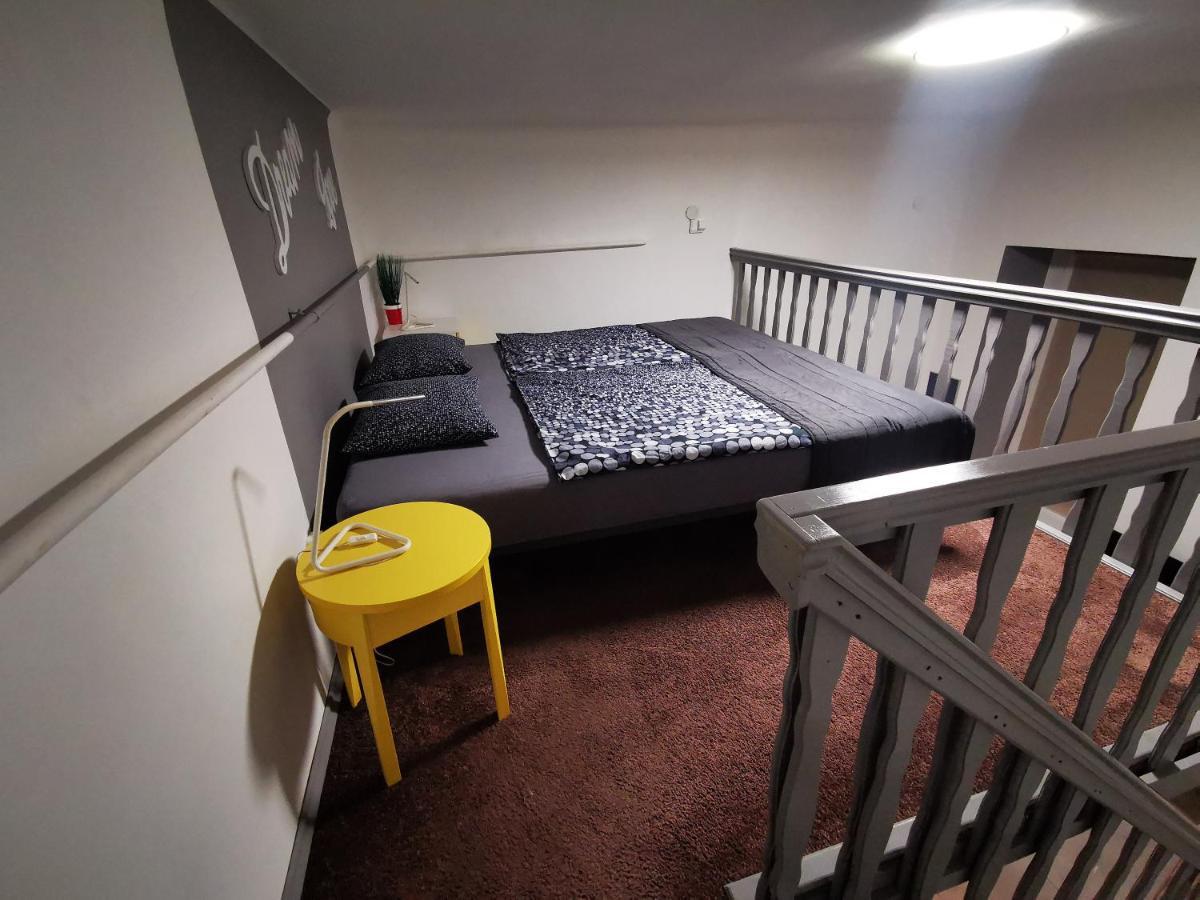 Kst Apartman Apartment Budapest Ngoại thất bức ảnh